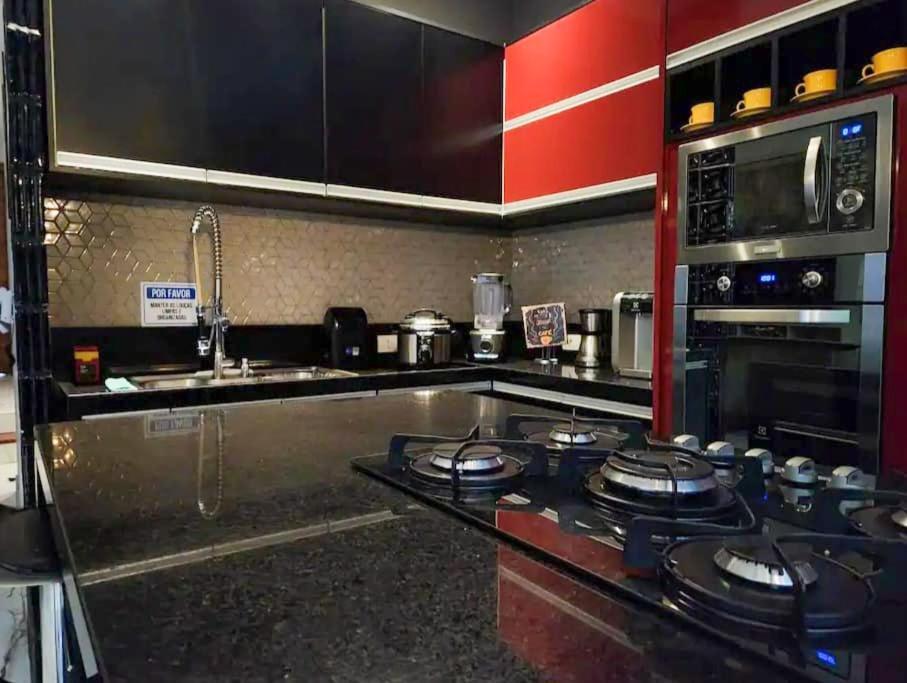 Cobertura Triplex De Luxo Com Jacuzzi Villa São Paulo Exterior photo